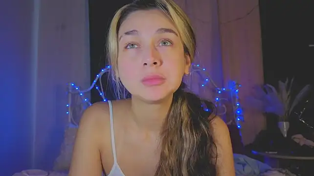 Funny_Bunny's Live XXX Chat