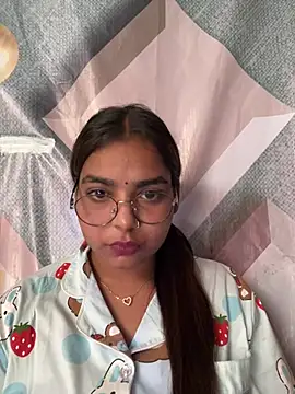 Aayra_Joshi's Live XXX Chat