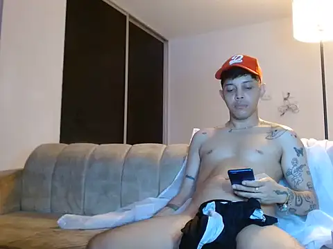 tonysexyboy Webcam Show