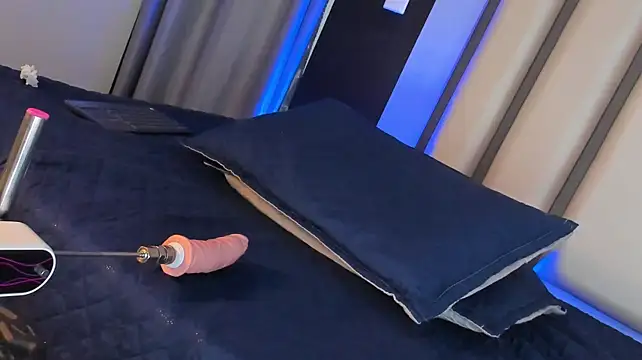 Luca_noir Live XXX-Chat