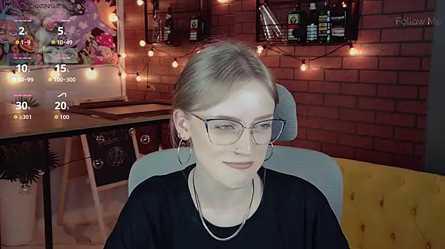 KiraMontoya live XXX chat