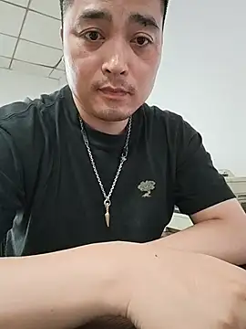 tedakl 在線直播表演