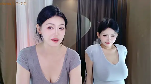 Banana-Milk69's Webcam Show
