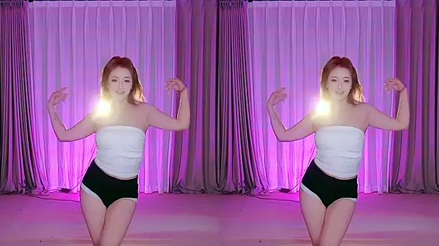 MiNi-U 라이브 XXX 채팅