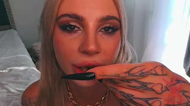 Chat +18 de Ashley-Urban ao vivo