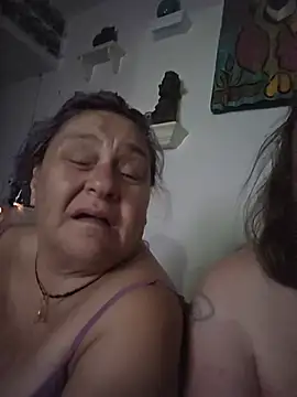 SpnzTnT élő XXX-chatje