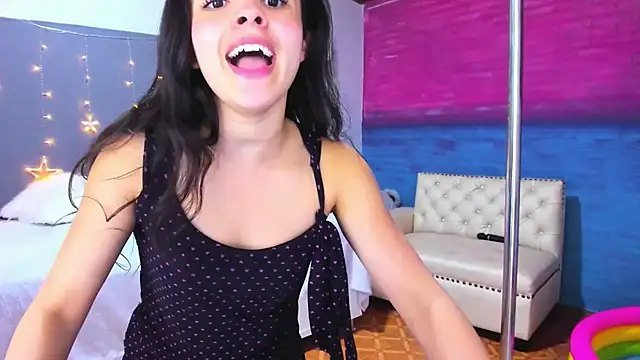 salfetkaa's Live XXX Chat