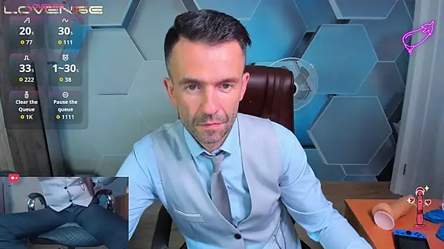 SteveTiger: απευθείας συνομιλία ΧΧΧ