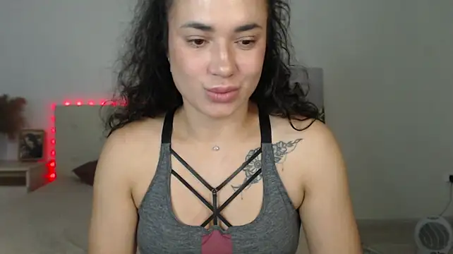 Živý XXX chat RoxannePure