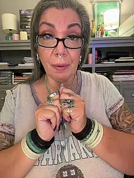 dieseldame1313 Chat XXX live