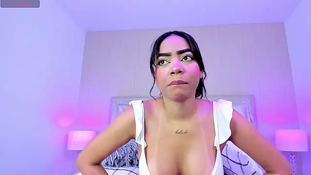 TyraKayne – Live XXX-chat