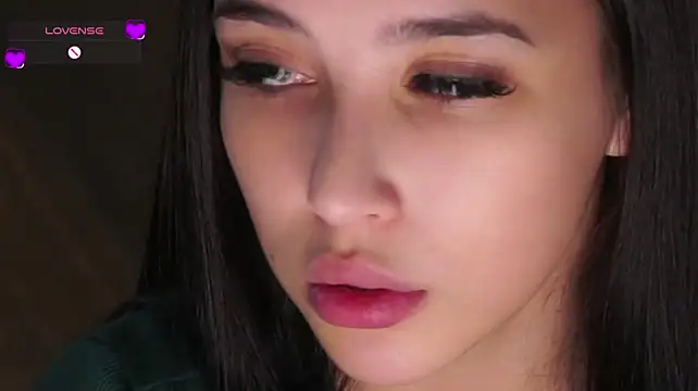 LilianHamersly Adlı Modelin Canlı XXX Sohbeti