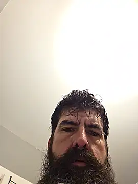 DaddyBadTouches: вебкам-шоу