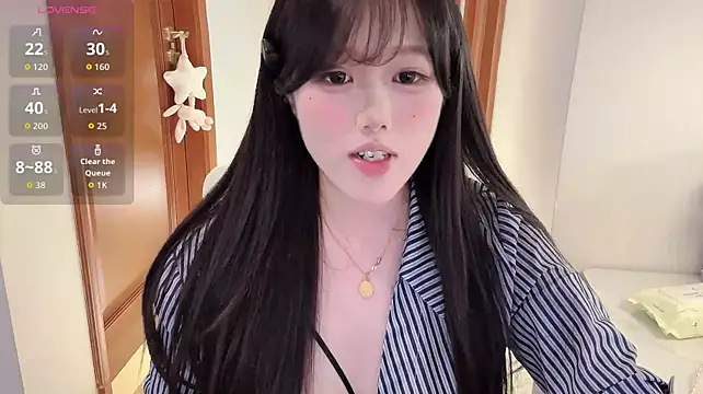uu_7n Live XXX chat