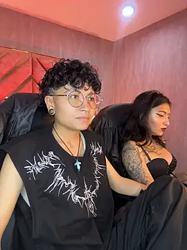 ian_mathias_ Chat XXX in diretta