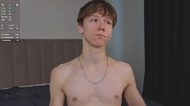 Chatroom XXX en direct de cuMte_boy