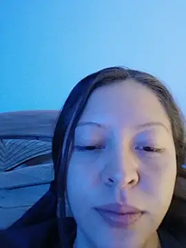 צ'אט XXX בשידור חי של Clara_Belle