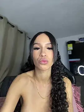 Chatroom XXX en direct de Miaa_love6969