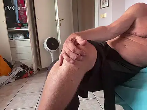 Czat XXX na żywo – PierPesaroX