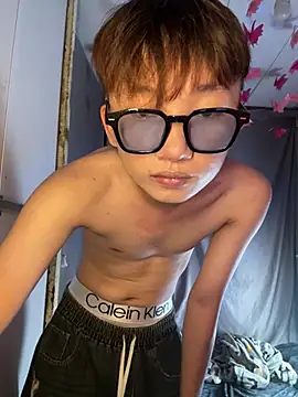 minhlinga 在線直播表演