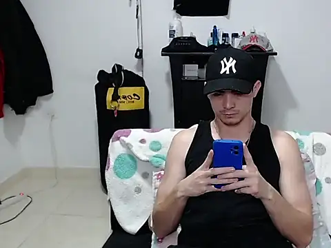 Zac_Efront Chat XXX in diretta