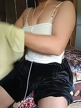 Hiha-nn's Live XXX Chat