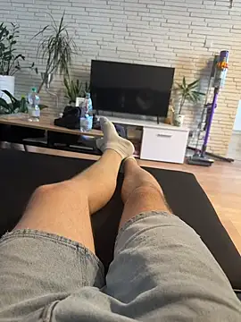 BisexualMen1993 – Naživo XXX chat