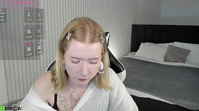 Živý XXX chat Elira_Vane