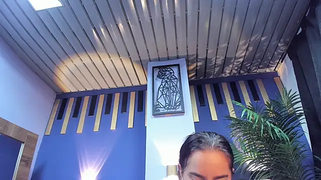 Maya369's Live XXX Chat