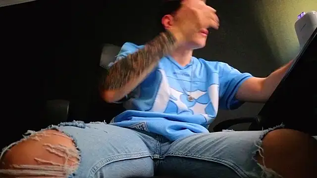 Chat XXX Live FelixStarkk