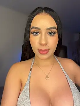 Chat XXX en directo de LindseyMos