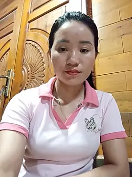 XXX chat uživo modela Td3di