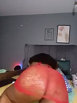 RealMsPEARLsEXY69's Live XXX Chat