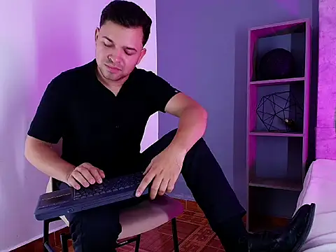 Hey_Noaah – Naživo XXX chat