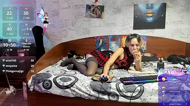 KagamiTayga Adlı Modelin Canlı XXX Sohbeti