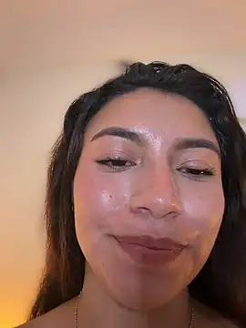 CocoaGigiMuse Live XXX-Chat