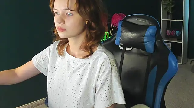 Lil_Zoraan Webbikameraesitys