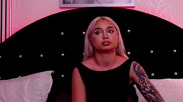 TaniaBlissn Live XXX chat
