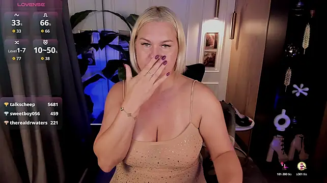 צ'אט XXX בשידור חי של YolandaKiss