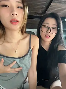 xiaozz-001 Show in webcam