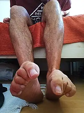 Show modela nipplegayfeet na web-kameri