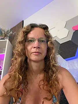 Chat +18 de AnnikaRose ao vivo