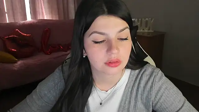 KisaModel লাইভ XXX চ্যাট