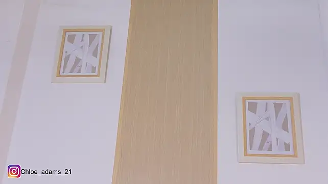 Chloe_adams_1: онлайн-секс-чат