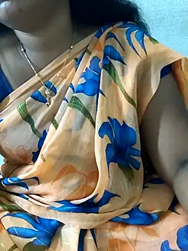 Tamil_Rithika_hot: онлайн-секс-чат
