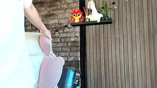XXX chat uživo modela karo123421