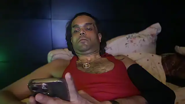 icebergslim281's Live XXX Chat