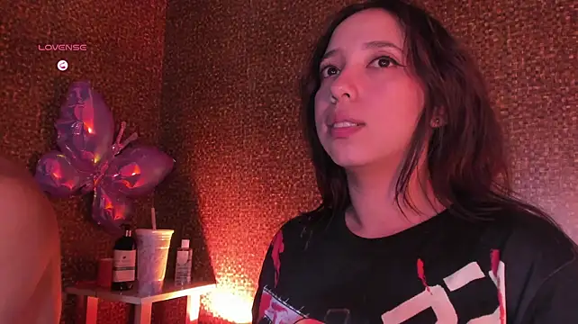 Apartment28 Live XXX-chat