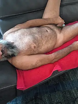 Онлайн чат XXX Hotdaddy4all