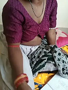 ApKi-BhAbi Live XXX-Chat